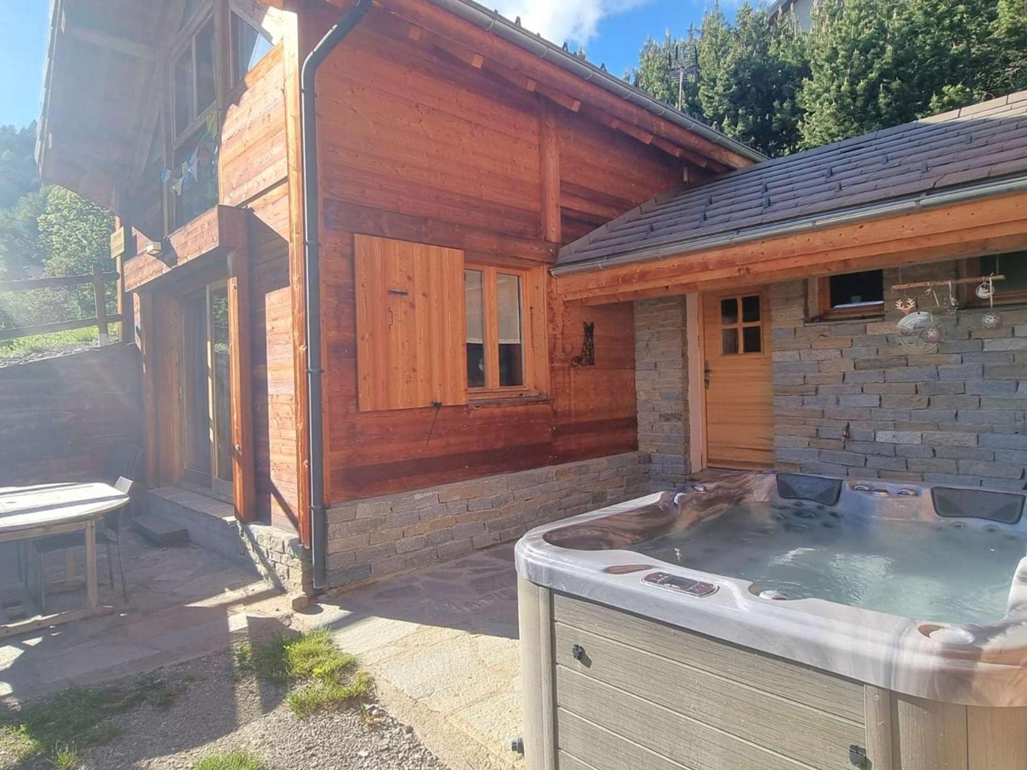 Chalet 6 Pers Avec Spa, Terrasse Plein Sud A Saint-Michel-De-Chaillol - Fr-1-393-22 外观 照片